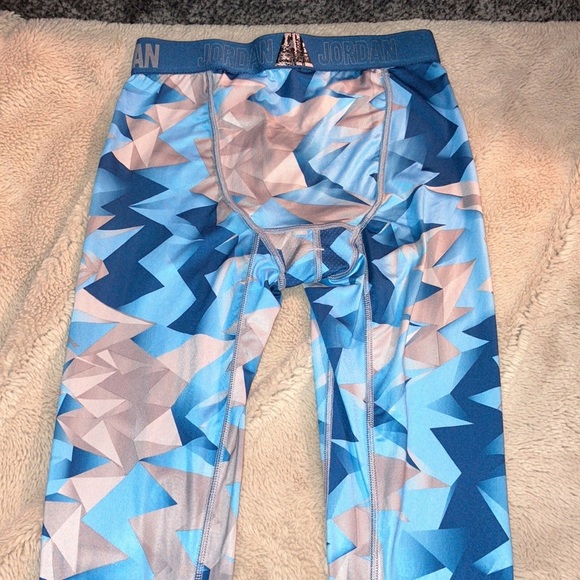 Jordan Dri-fit Tights, Youth Large - Picture 3 of 5